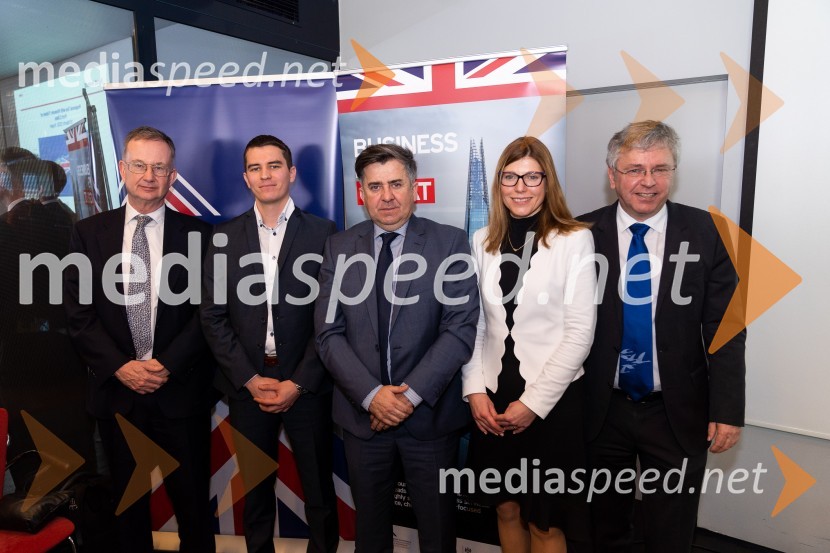  ... ;  Janez  Mikelj, prodajni manager, 2HM Logistics;  Božo  Černila, direktor, Trimo;  Anka  Pogačnik, Tax Manager, Ernst & Young Svetovanje;  Iztok Grmek, Ministrstvo za zunanje zadeveTea with Reason