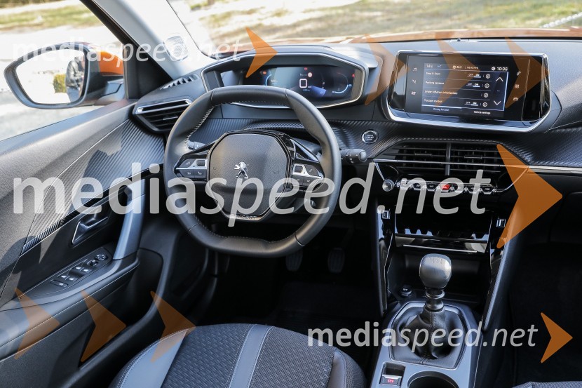 Slovenska predstavitev vozila Peugeot 2008 II