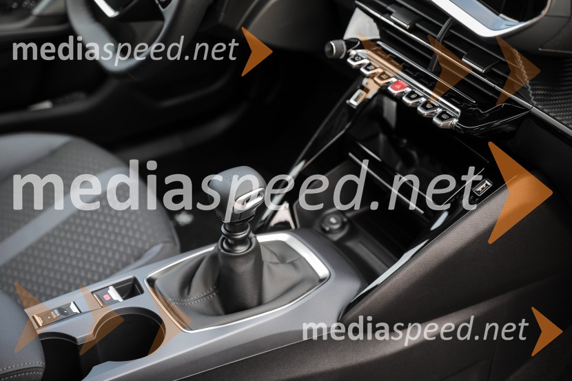 Slovenska predstavitev vozila Peugeot 2008 II