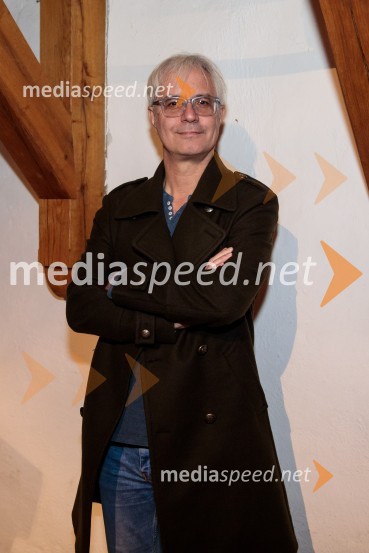 Večja od vseh, premiera monodrame Prešernovo gledališče Kranj