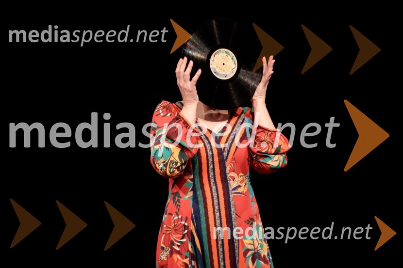 Večja od vseh, premiera monodrame Prešernovo gledališče Kranj