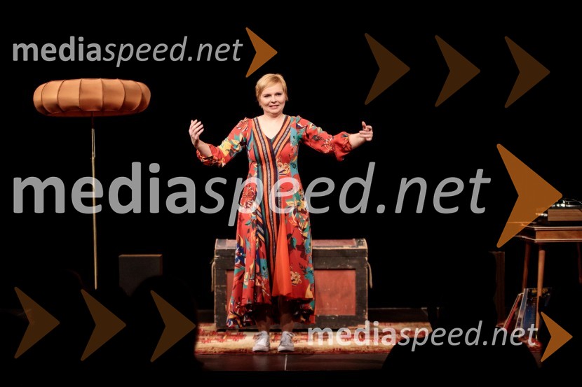 Večja od vseh, premiera monodrame Prešernovo gledališče Kranj