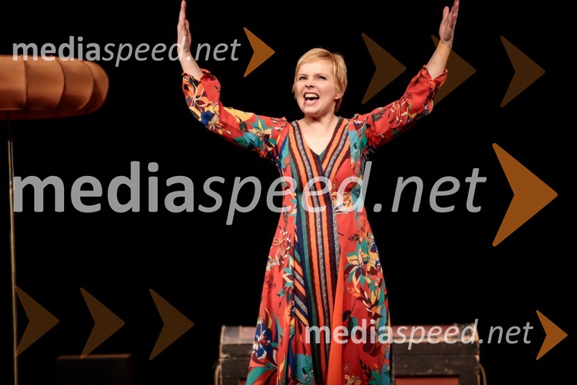 Večja od vseh, premiera monodrame Prešernovo gledališče Kranj