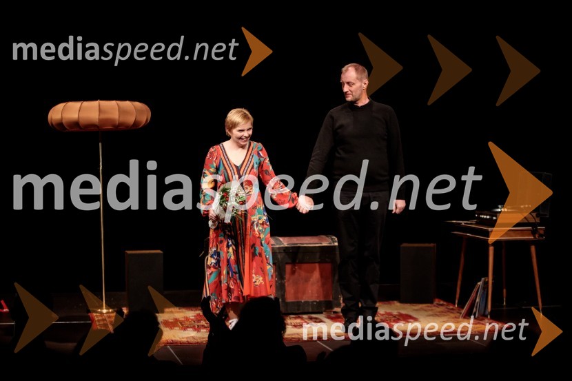 Večja od vseh, premiera monodrame Prešernovo gledališče Kranj