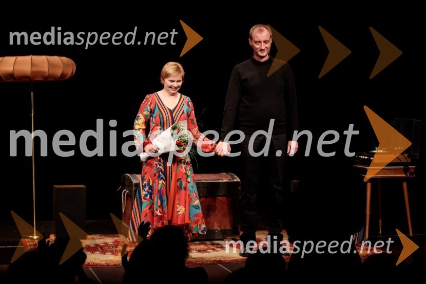 Večja od vseh, premiera monodrame Prešernovo gledališče Kranj