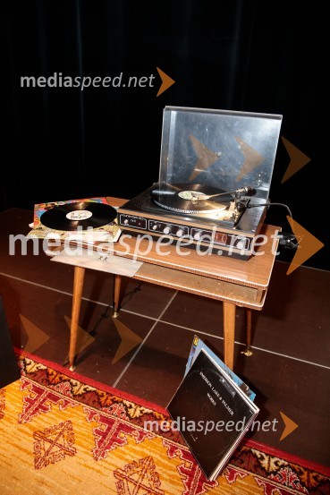 Večja od vseh, premiera monodrame Prešernovo gledališče Kranj