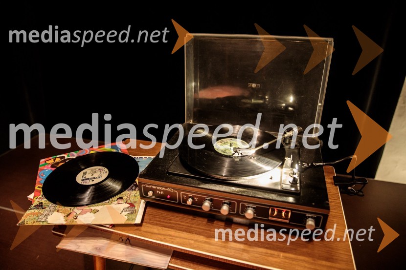 Večja od vseh, premiera monodrame Prešernovo gledališče Kranj