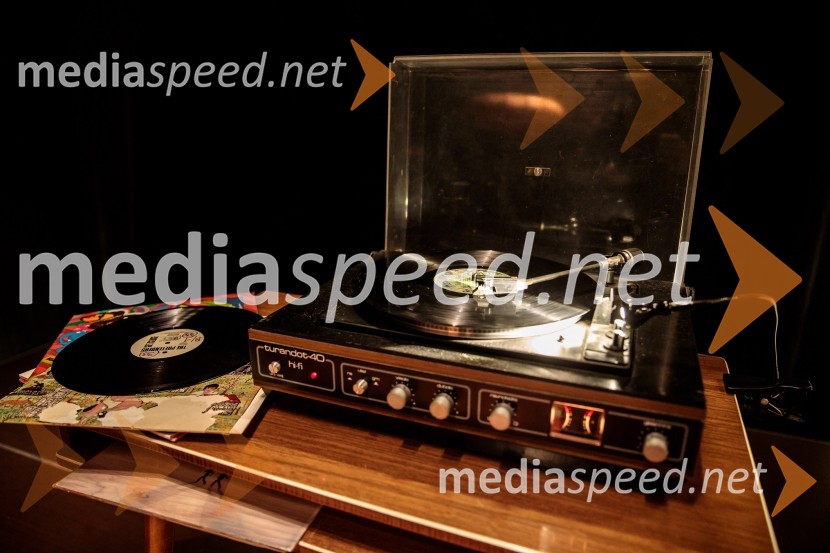 Večja od vseh, premiera monodrame Prešernovo gledališče Kranj