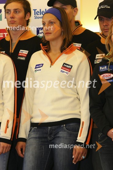 Petra Robnik, alpska smučarkaSlovenska smučarska reprezentanca - predstavitev za sezono 2008/09