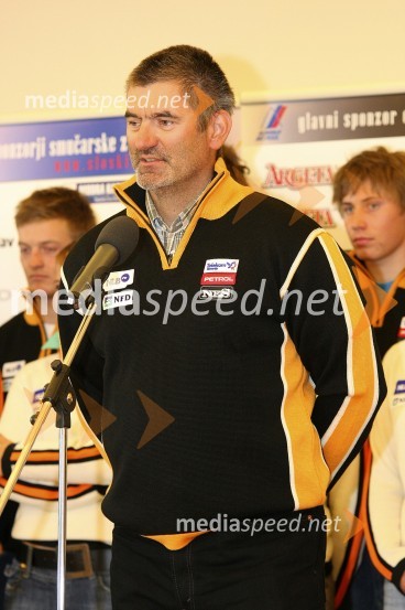 Urban Planinšek, vodja moških reprezentancSlovenska smučarska reprezentanca - predstavitev za sezono 2008/09