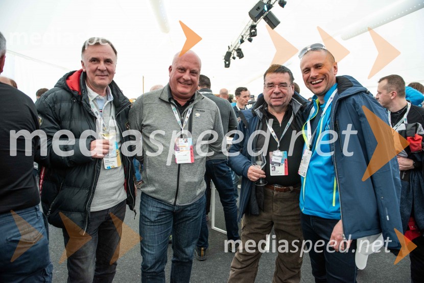  ... ;  Iztok Klančnik, direktor Selectium Adriatics d.o.o., predsednik Zbora alpskih disciplin, Smučarska zveza Slovenije;  Srečko Vilar, generalni sekretar organizacijskega odbora 55. Zlate lisice;  Blaž Brodnjak, predsednik uprave NLBZlata lisica 2020 VIP druženje, sobota