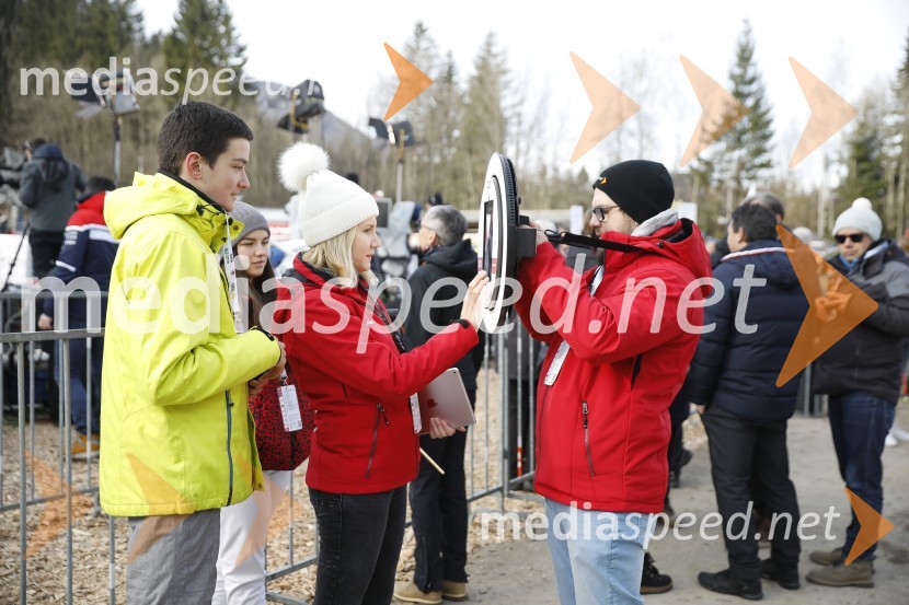 ... ;  Natalija Cvetko, vodja projektov, Mediaspeed;  Jaka Arbutina, fotografZlata lisica 2020 VIP druženje, sobota