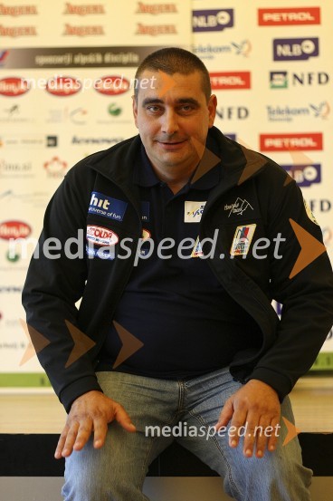 Slovenska smučarska reprezentanca - predstavitev za sezono 2008/09