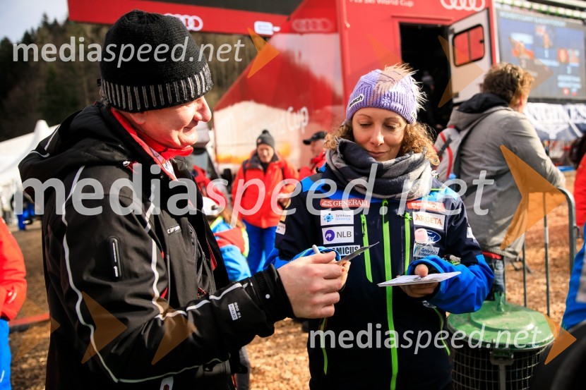  ... ;  Ilka Štuhec, slovenska alpska smučarkaZlata lisica 2020 VIP druženje, sobota