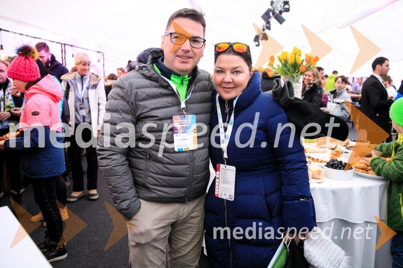  ... ;  Tjaša Kolenc Filipčič, vodja upravljanja z blagovno znamko in direktorica marketinga v Skupini TriglavZlata lisica 2020 VIP druženje, nedelja