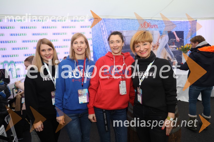  Vanja Bele, asistenka za marketing Europarka;  Katja  Janko Puh, vodja marketinga, s.Oliver;  Špela  Stropnik, marketing, s.Oliver;  Petra Romih, vodja marketinga EuroparkaZlata lisica 2020 VIP druženje, nedelja
