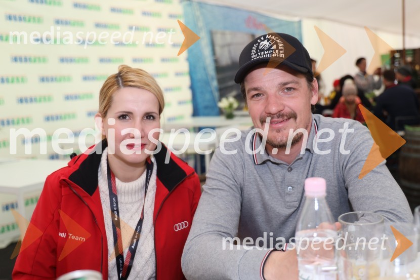  Natalija Cvetko, vodja projektov, Mediaspeed;  Mitja Šeško, moderator prireditev Zlata lisica 2020 VIP druženje, nedelja