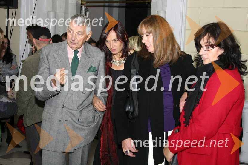 Demeter Bitenc in ...
 
Alan Hranitelj- Razstava kreacij