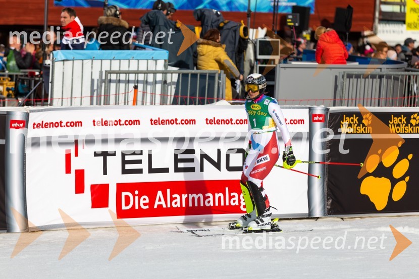 Velika zmaga Petre Vlhove, Zlata lisica 2020, nedelja