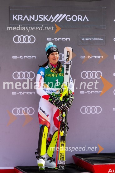 Velika zmaga Petre Vlhove, Zlata lisica 2020, nedelja