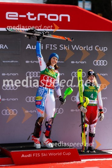 Velika zmaga Petre Vlhove, Zlata lisica 2020, nedelja