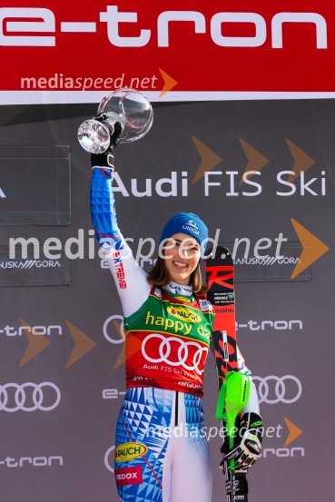 Velika zmaga Petre Vlhove, Zlata lisica 2020, nedelja