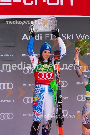 Velika zmaga Petre Vlhove, Zlata lisica 2020, nedelja