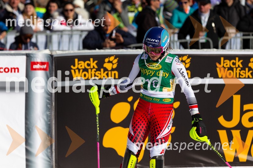 Velika zmaga Petre Vlhove, Zlata lisica 2020, nedelja