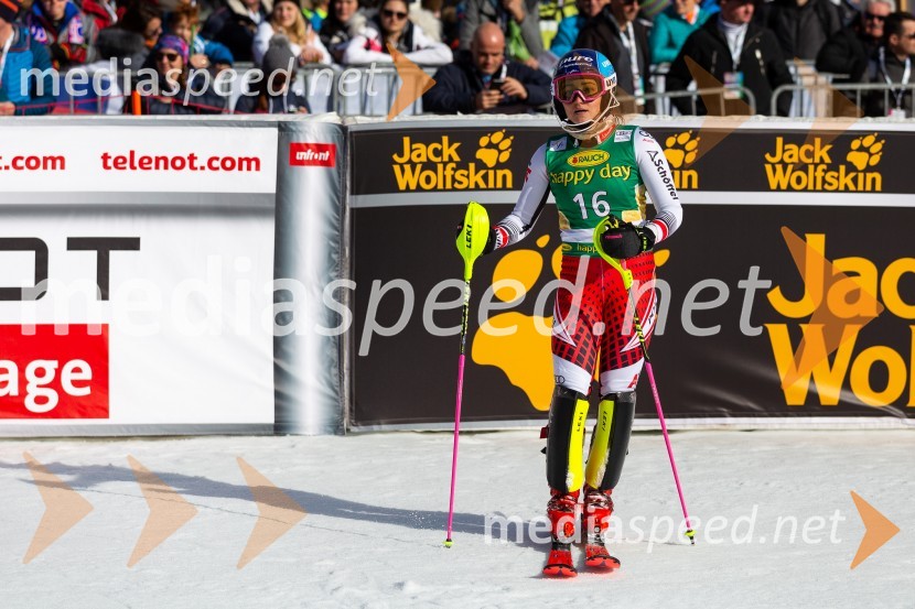 Velika zmaga Petre Vlhove, Zlata lisica 2020, nedelja