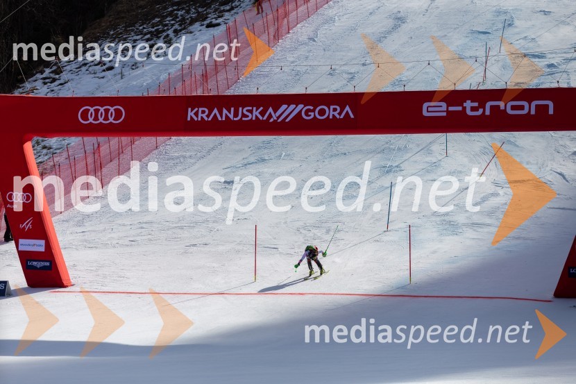 Velika zmaga Petre Vlhove, Zlata lisica 2020, nedelja