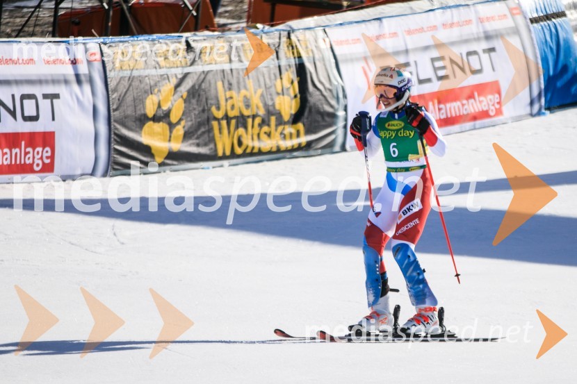 Velika zmaga Petre Vlhove, Zlata lisica 2020, nedelja