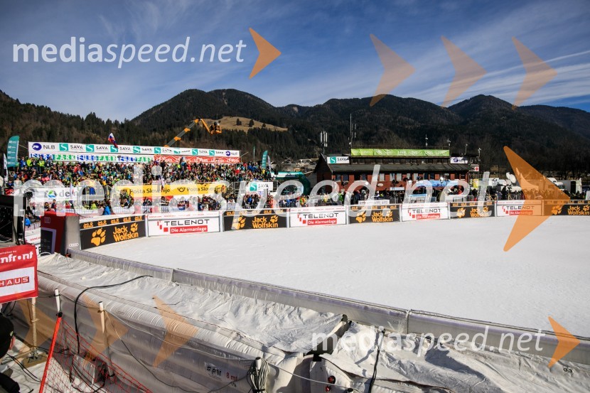 Velika zmaga Petre Vlhove, Zlata lisica 2020, nedelja