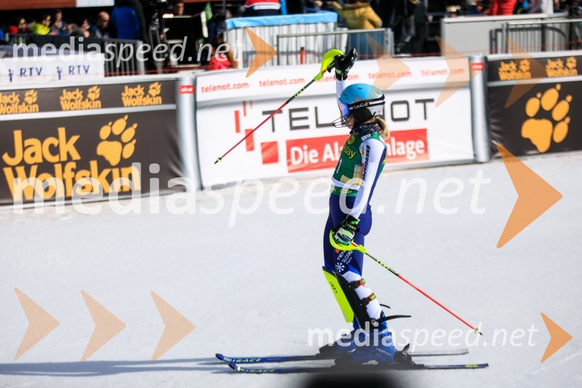 Velika zmaga Petre Vlhove, Zlata lisica 2020, nedelja