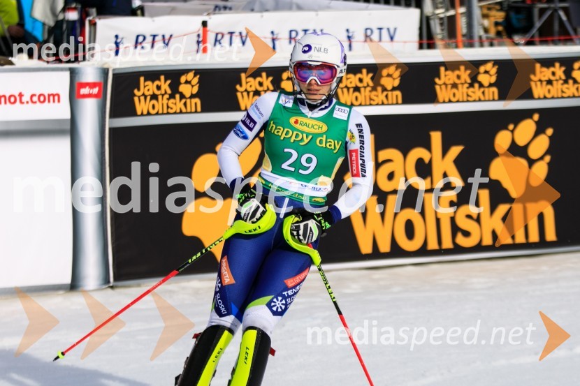 Velika zmaga Petre Vlhove, Zlata lisica 2020, nedelja