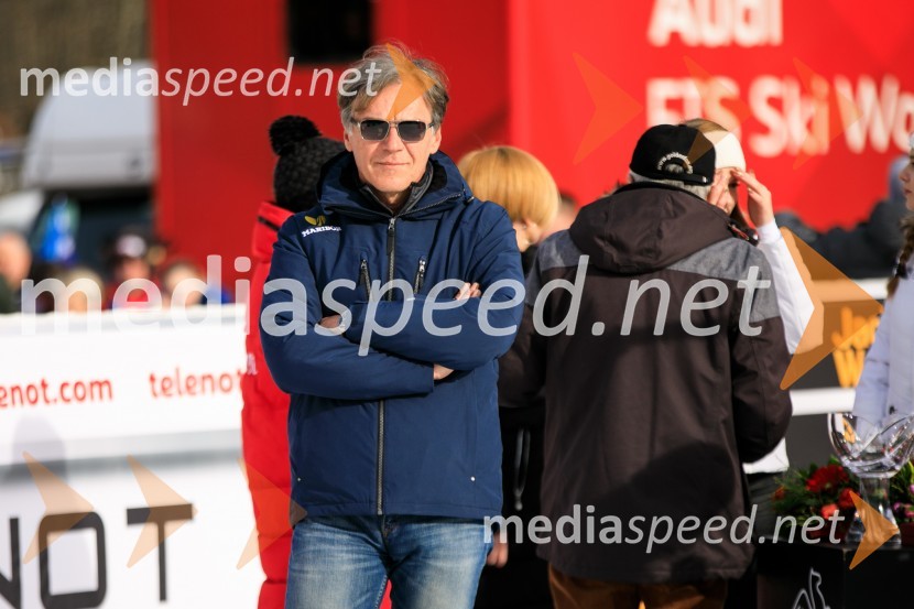 Velika zmaga Petre Vlhove, Zlata lisica 2020, nedelja