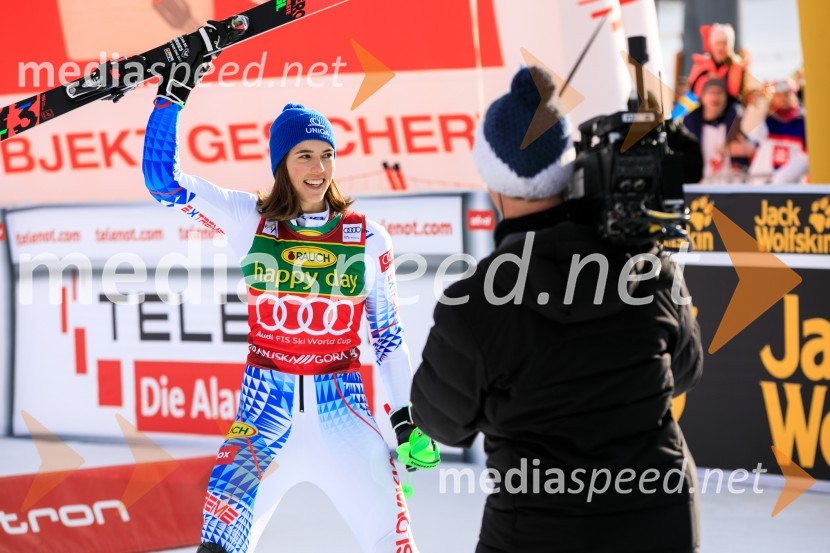 Velika zmaga Petre Vlhove, Zlata lisica 2020, nedelja