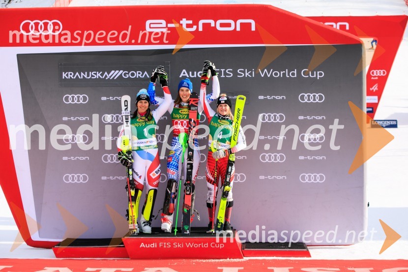 Velika zmaga Petre Vlhove, Zlata lisica 2020, nedelja