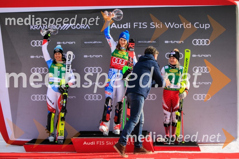 Velika zmaga Petre Vlhove, Zlata lisica 2020, nedelja