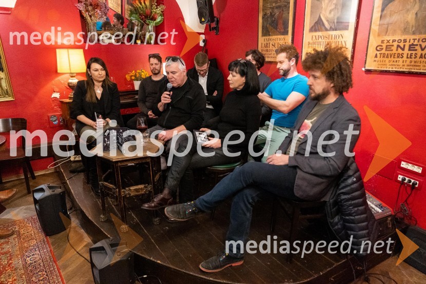  Anja Rupel, pevka;  Zoran Predin, glasbenik;  Mateja Mirt, fotografinja;  Janez Dovč, glasbenikLačni Franz, predstavitev albuma