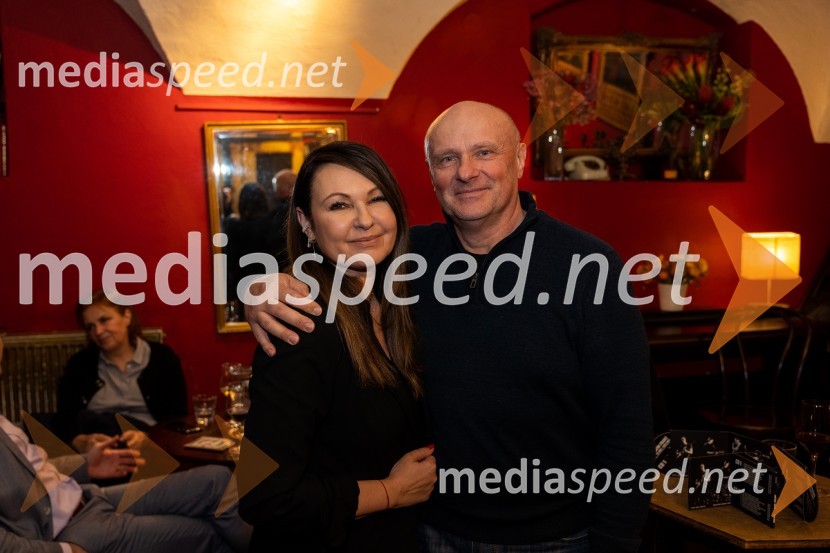  Anja Rupel, pevka;  ... Lačni Franz, predstavitev albuma