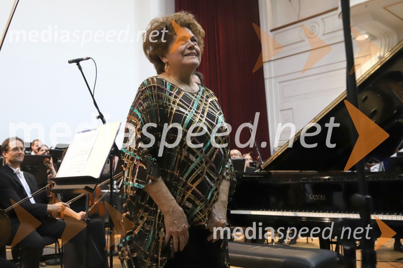  Dubravka  Tomšič Srebotnjak, pianistka4. koncert Simfoničnega cikla z Dubravko Tomšič Srebotnjak