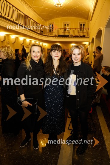  Tatjana Doma, dramaturginja SLG Celje;  Živa Selan, igralka;  ... Očiščenje, premiera drame SLG Celje