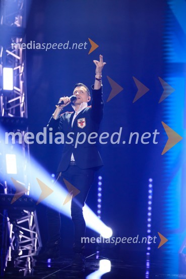  Simon Vadnjal, novinar in glasbenikEMA 2020, zmagovalka je Ana Soklič