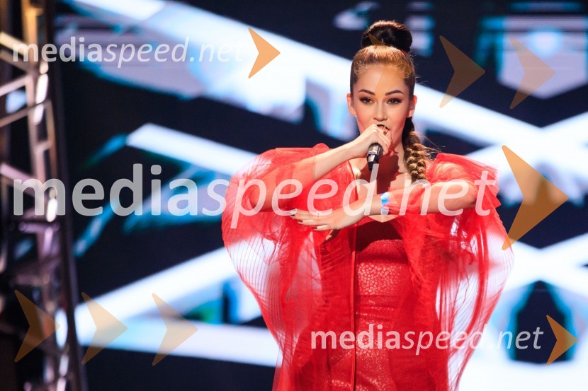  Gaja Prestor, pevkaEMA 2020, zmagovalka je Ana Soklič