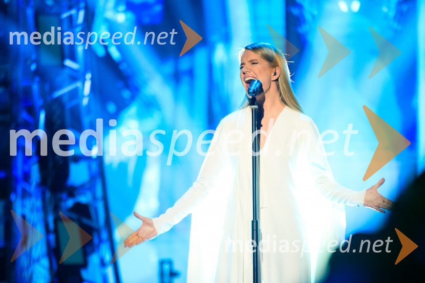  Ana Soklič, pevkaEMA 2020, zmagovalka je Ana Soklič