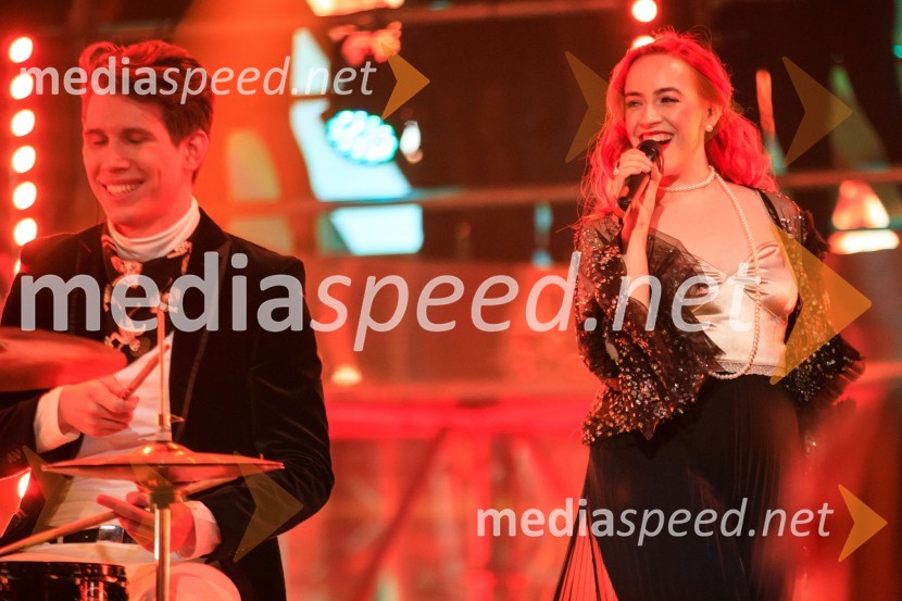  ... ;  Veronika Steiner, pevkaEMA 2020, zmagovalka je Ana Soklič