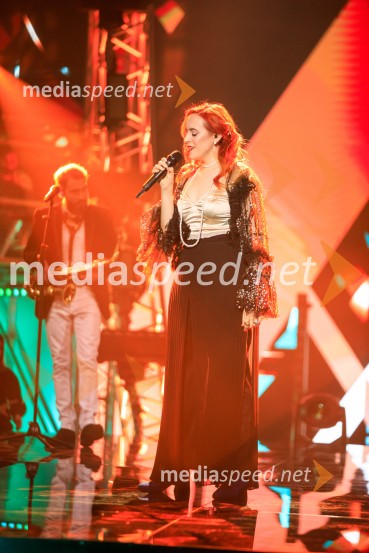  Veronika Steiner, pevkaEMA 2020, zmagovalka je Ana Soklič