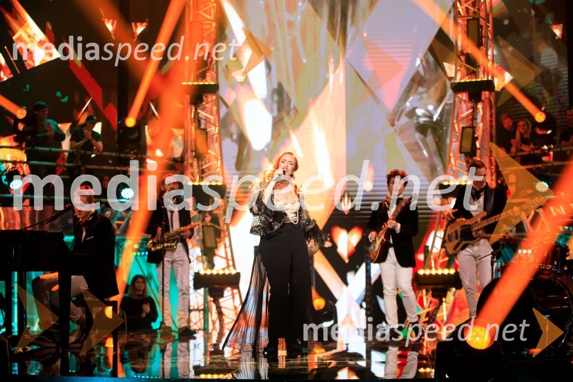  Veronika Steiner, pevka;  ... EMA 2020, zmagovalka je Ana Soklič