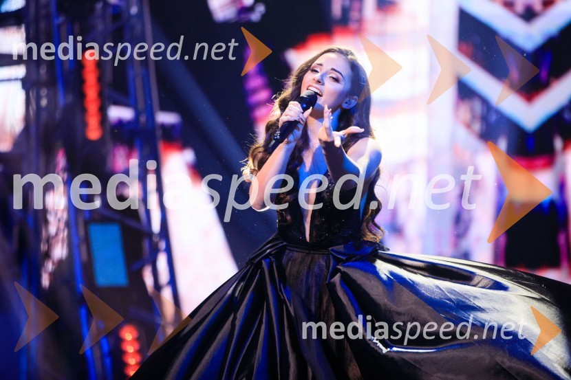  Klara Jazbec, pevkaEMA 2020, zmagovalka je Ana Soklič