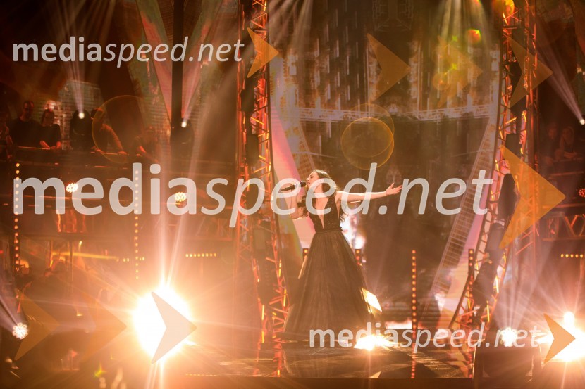  Klara Jazbec, pevkaEMA 2020, zmagovalka je Ana Soklič